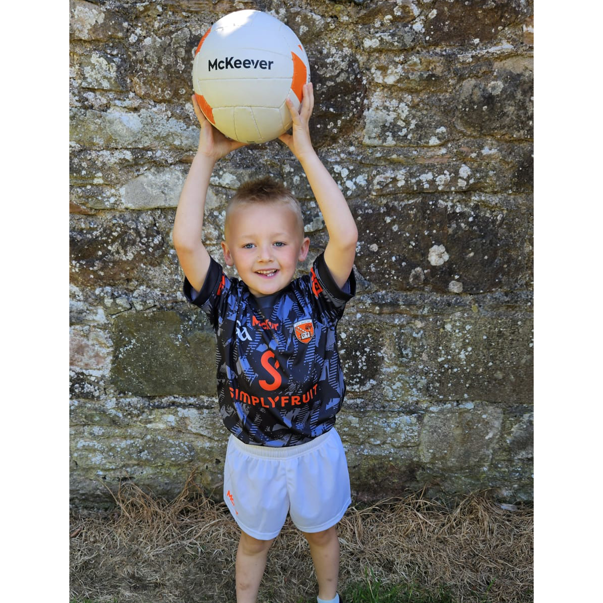 Mc Keever Armagh GAA Boost Training Jersey - Youth - Grey/Black