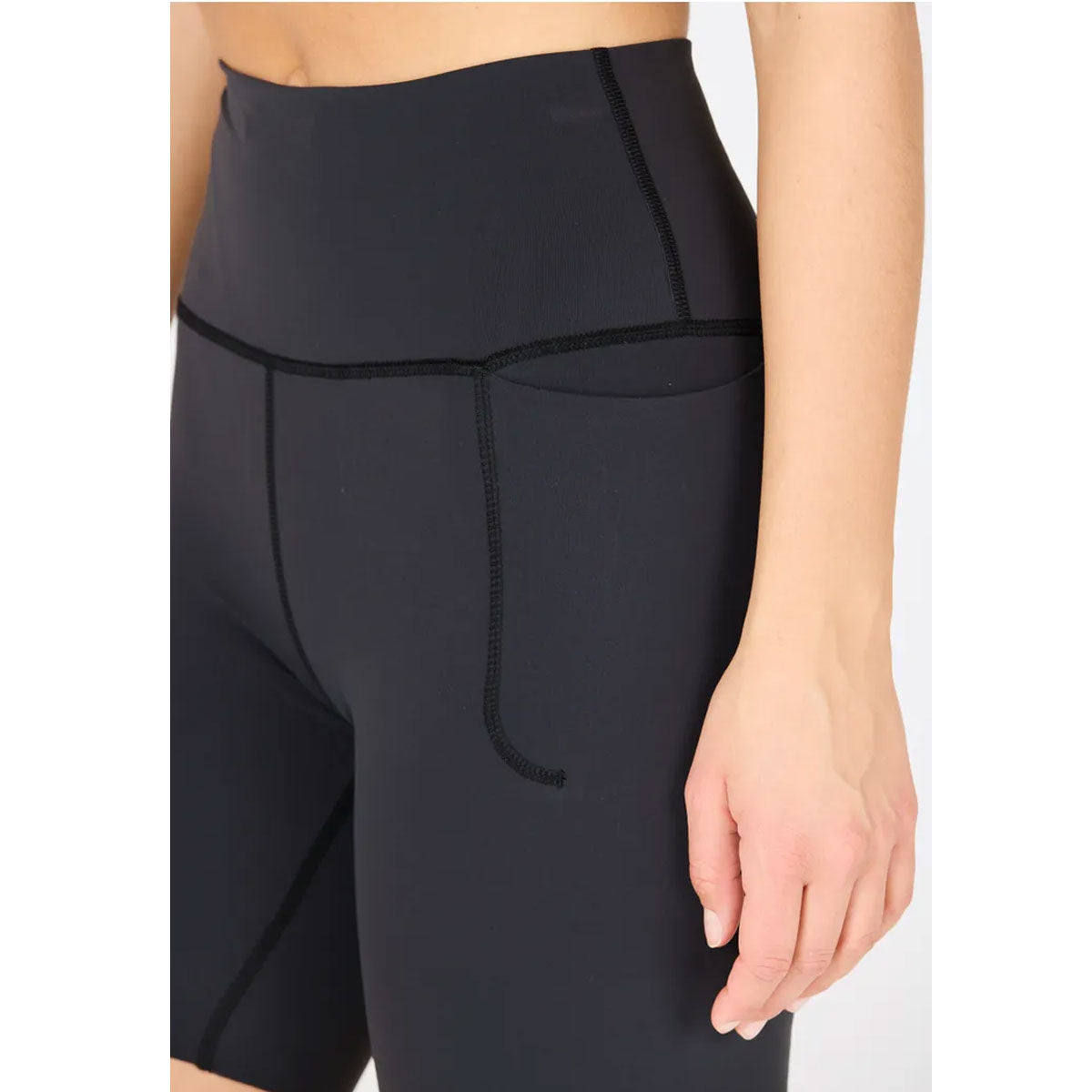 Endurance Move Short Tights - Womens - Black