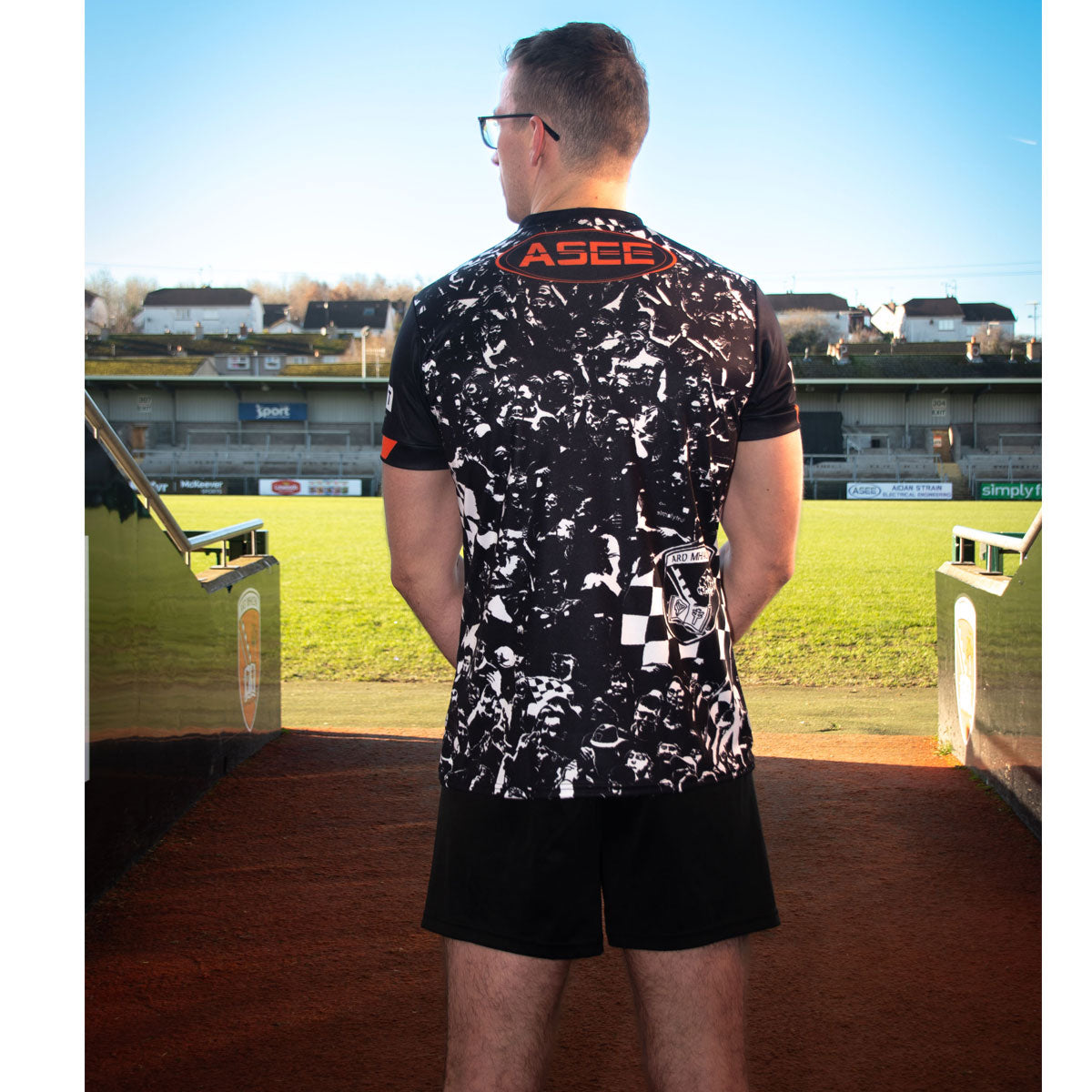 Mc Keever Armagh GAA Official Vital Training Jersey - Youth - Black/White