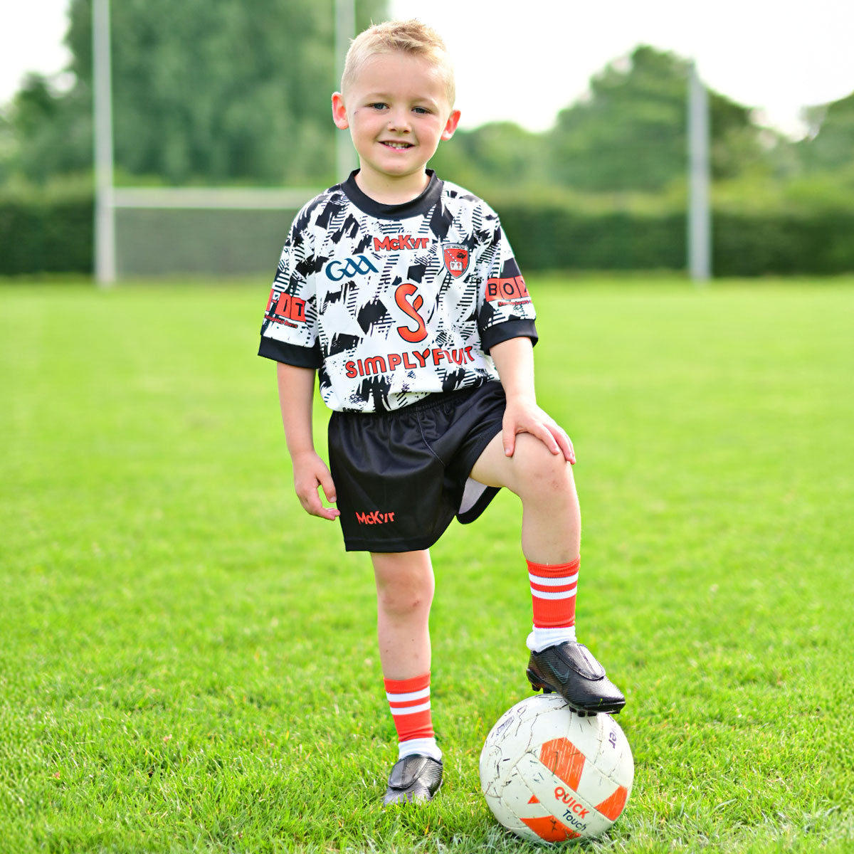 McKvr Armagh GAA Goalkeeper Jersey - Youth - White/Black