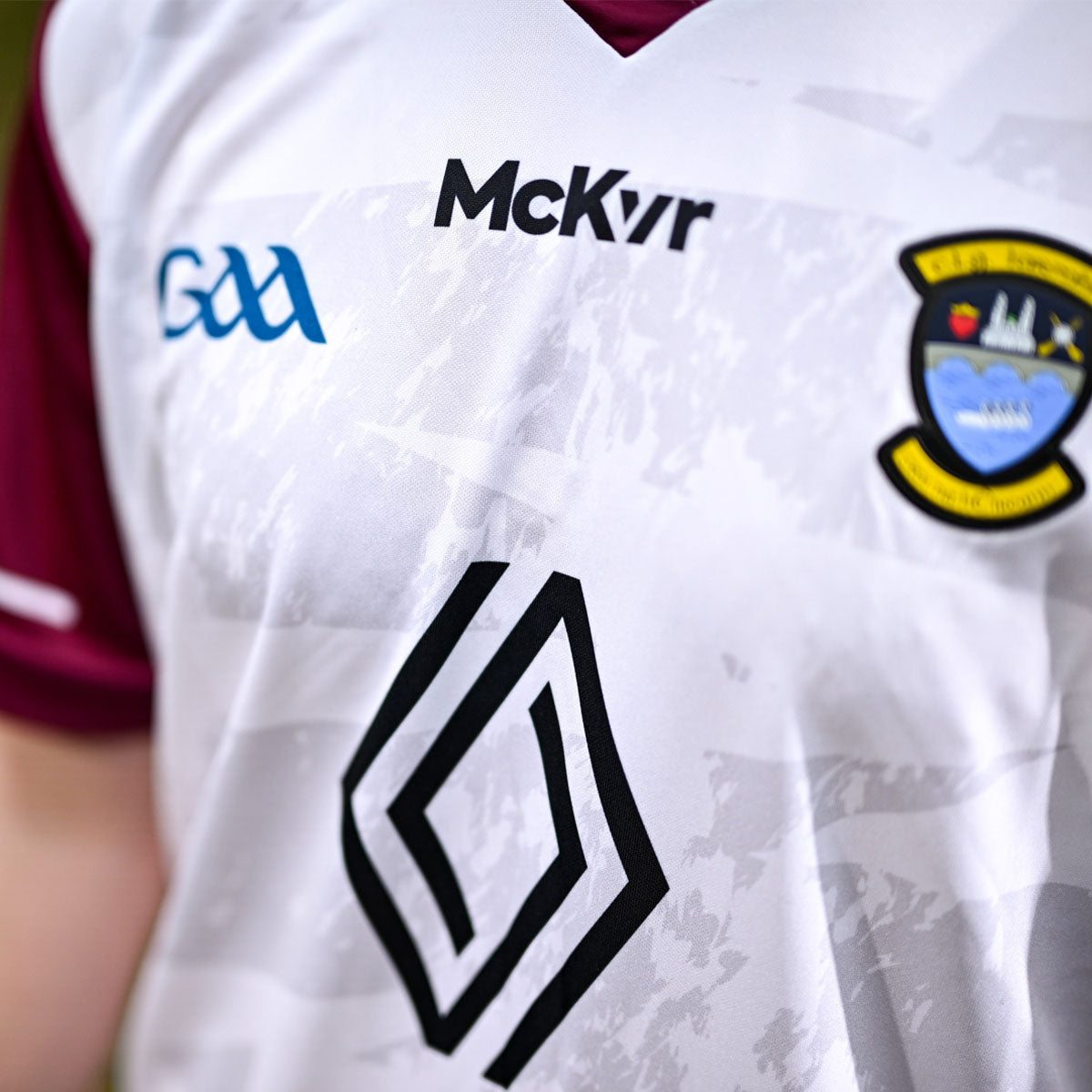 Mc Keever Westmeath GAA Goalkeeper Jersey - Adult - White/Maroon